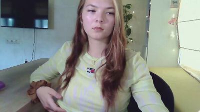 ShebaBrozie live cam on Cam4