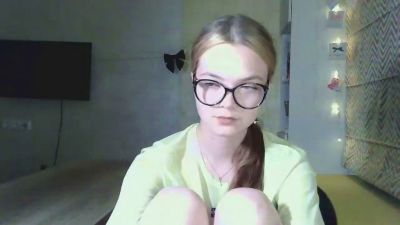 ShebaBrozie live cam on Cam4