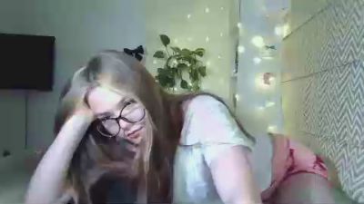 ShebaBrozie live cam on Cam4