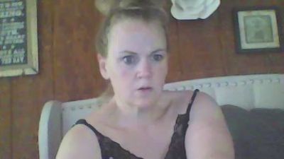 Sheeba_Jones live cam on Cam4
