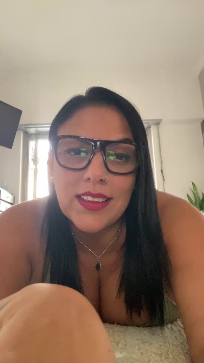 Sheilagomes live cam on Cam4