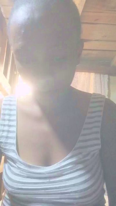 Shellah2 live cam on Cam4
