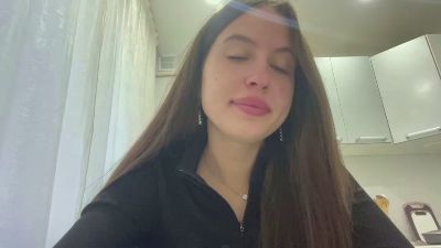 ShenaDamasco live cam on Cam4