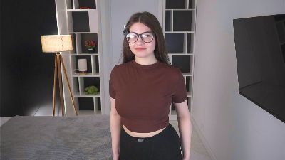 ShenikaLabo live cam on Cam4