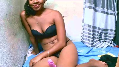 Shenshia live cam on Cam4