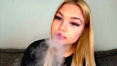 SherieBoberg live cam on Cam4