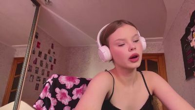 SheriseCapizzi live cam on Cam4