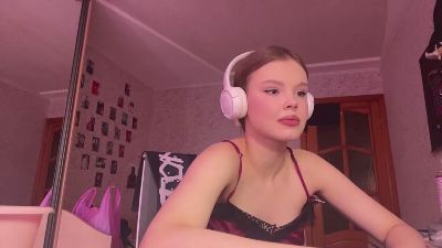SheriseCapizzi live cam on Cam4