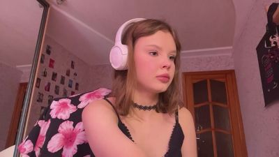 SheriseCapizzi live cam on Cam4