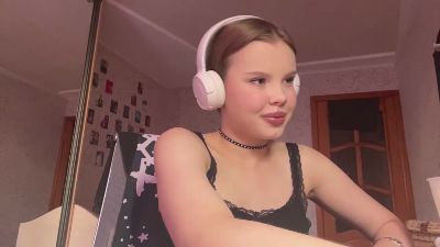 SheriseCapizzi live cam on Cam4