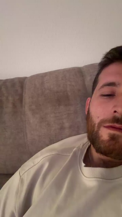 Shhcalladito live cam on Cam4