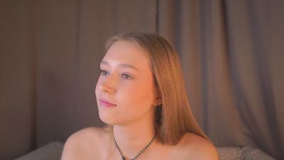 ShilaPhuaphes live cam on Cam4