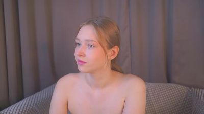 ShilaPhuaphes live cam on Cam4