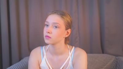 ShilaPhuaphes live cam on Cam4