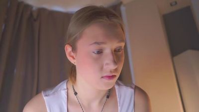 ShilaPhuaphes live cam on Cam4