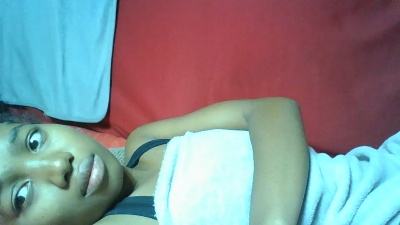 Shinah live cam on Cam4