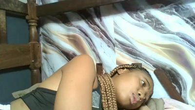 Shinah live cam on Cam4