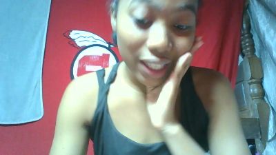 Shinah live cam on Cam4