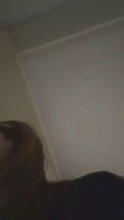 Shine222 Live Chat on Cam4