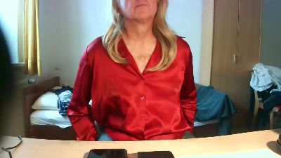 ShinyLarissa live cam on Cam4