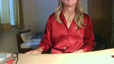 ShinyLarissa live cam on Cam4