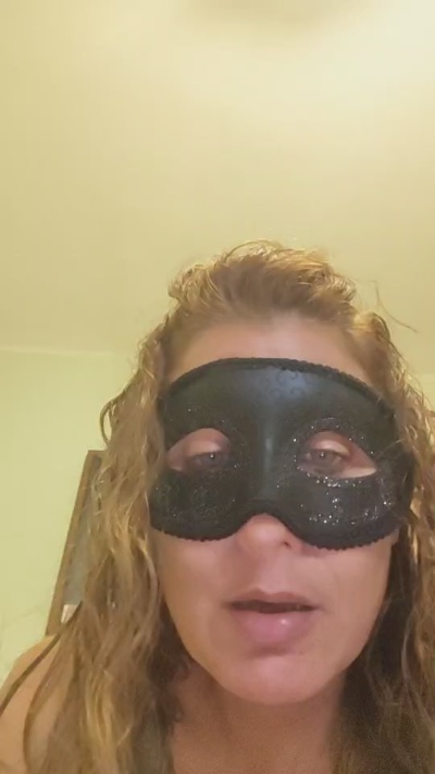 Shira79 live cam on Cam4