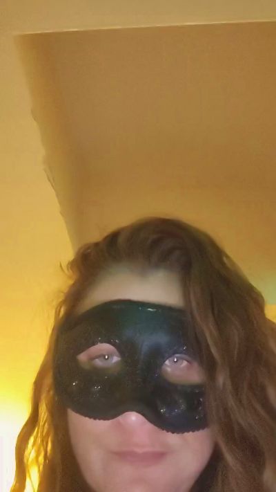 Shira79 live cam on Cam4