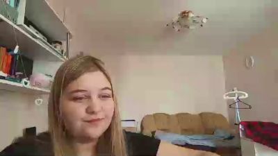 ShiraBellizzi live cam on Cam4