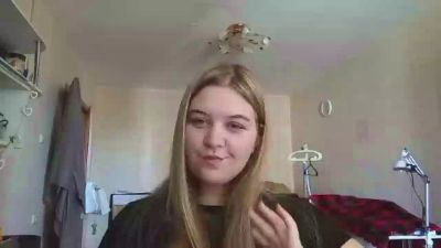 ShiraBellizzi live cam on Cam4