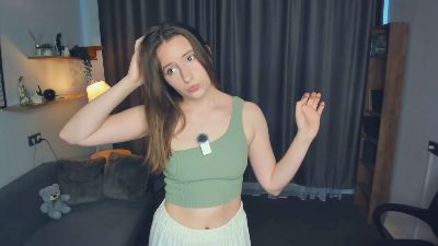 ShiraHeney live cam on Cam4
