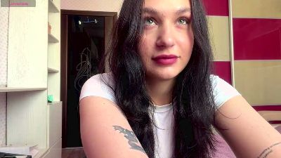 ShirleyHoon live cam on Cam4