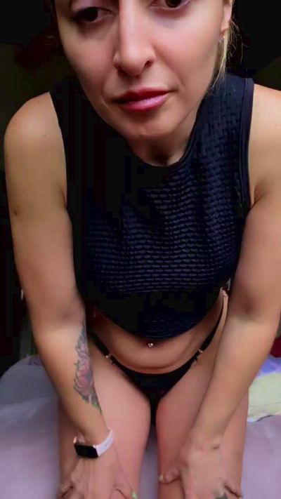Shirlita2 live cam on Cam4