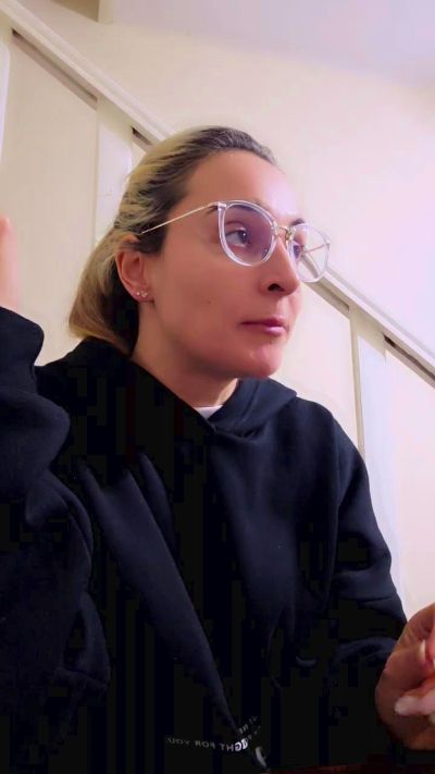 Shirlita2 live cam on Cam4