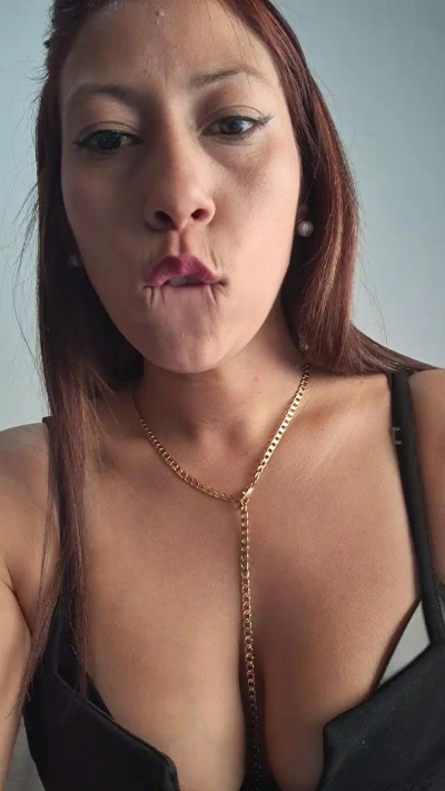 Shoaksamoon live cam on Cam4