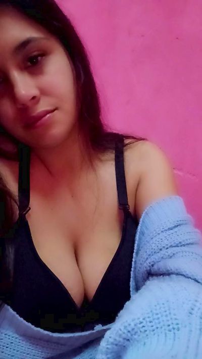 Shopiashe live cam on Cam4