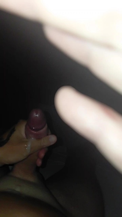 Shoulderpain1 live cam on Cam4