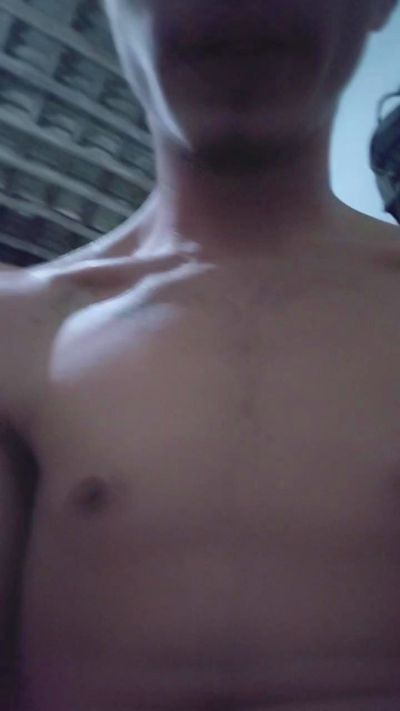 Shuelldin22 live cam on Cam4