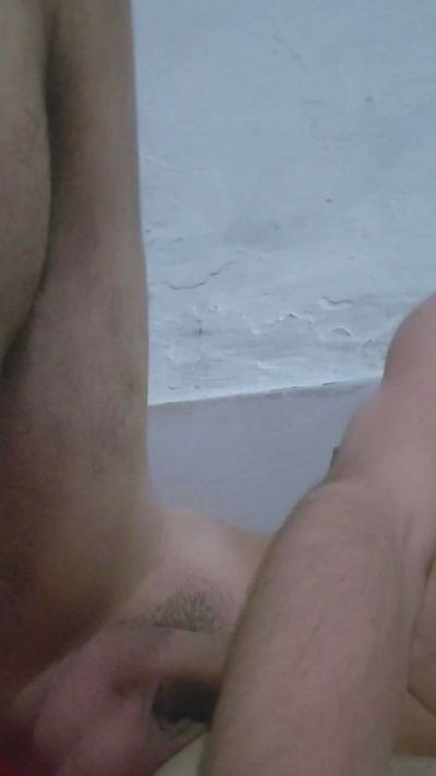 Shuelldin22 live cam on Cam4