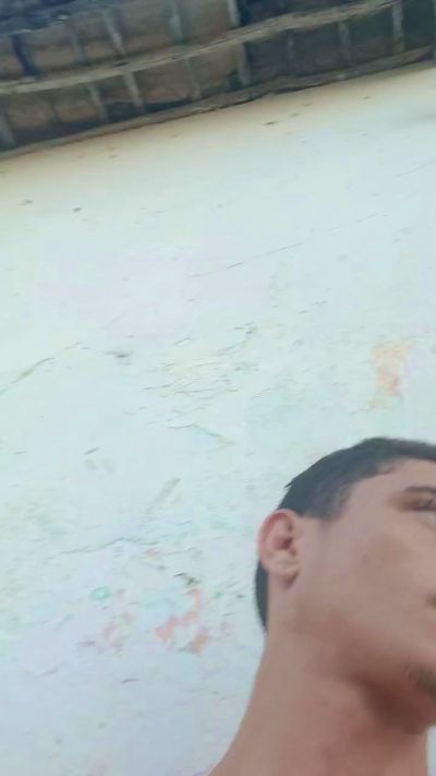 Shuelldin22 live cam on Cam4