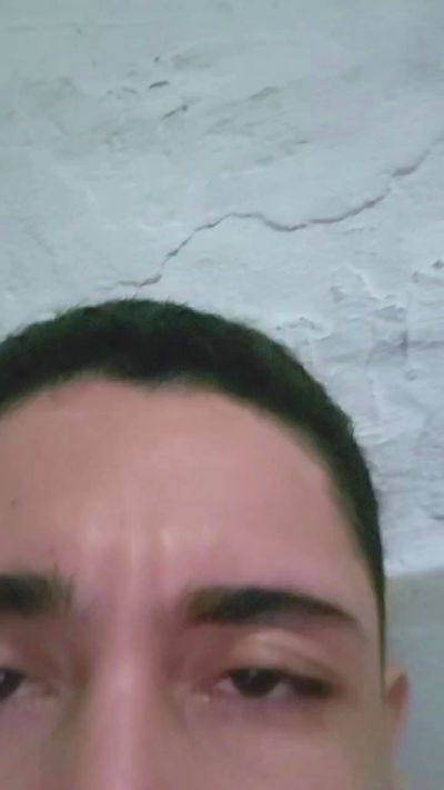 Shuelldin22 live cam on Cam4