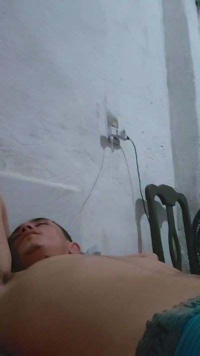 Shuelldin22 live cam on Cam4