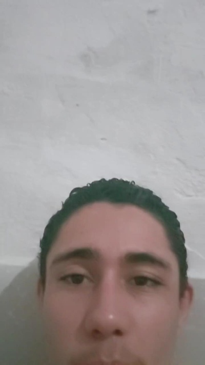 Shuelldin22 live cam on Cam4