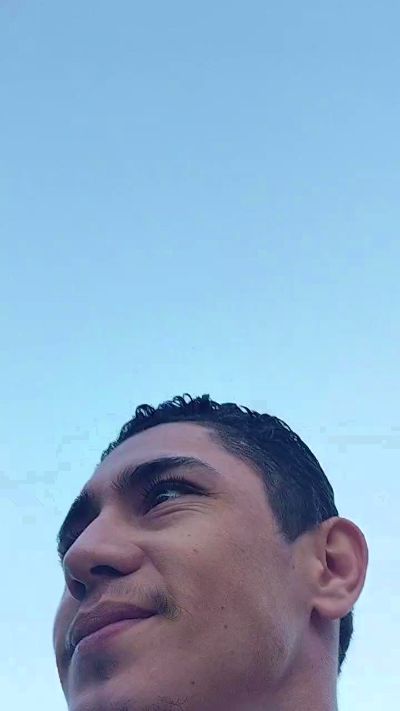 Shuelldin22 live cam on Cam4