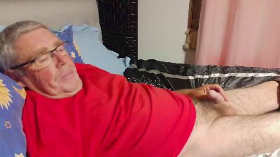 ShyTanner1961 live cam on Cam4