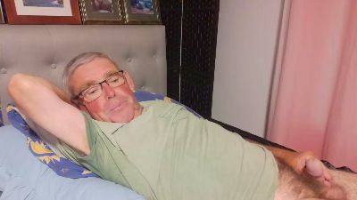 ShyTanner1961 live cam on Cam4