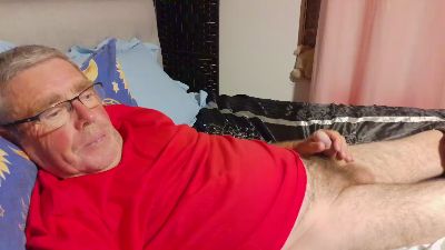ShyTanner1961 live cam on Cam4