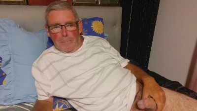 ShyTanner1961 live cam on Cam4