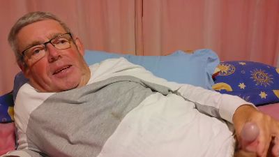 ShyTanner1961 live cam on Cam4