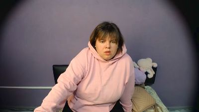 Shy_bb live cam on Cam4