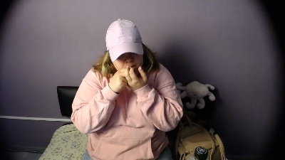Shy_bb live cam on Cam4